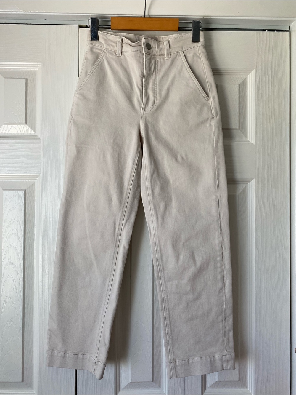 Everlane Cropped Straight Regular Jeans in Light Cream Size 00